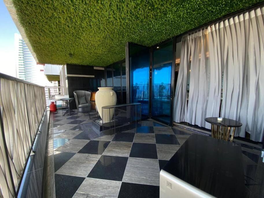 Luxurious 2br In Mbl Jlt Brand New Dubai