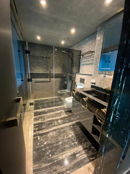 Luxurious 2br In Mbl Jlt Brand New * Dubai