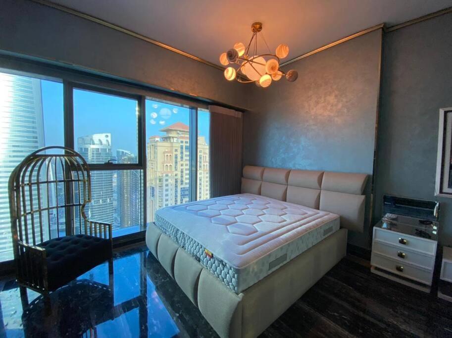 Apartment Luxurious 2br In Mbl Jlt Brand New